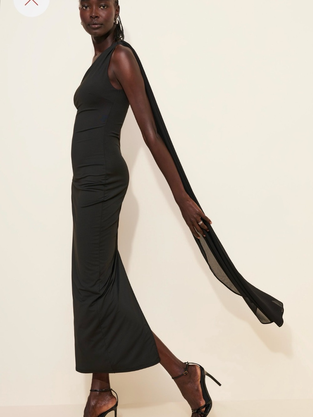 Lulu’s Murray Black One-Shoulder Maxi Dress with Dramatic Drape